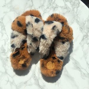 Anthropologie Lexie Faux Fur Leopard Slippers M/L
